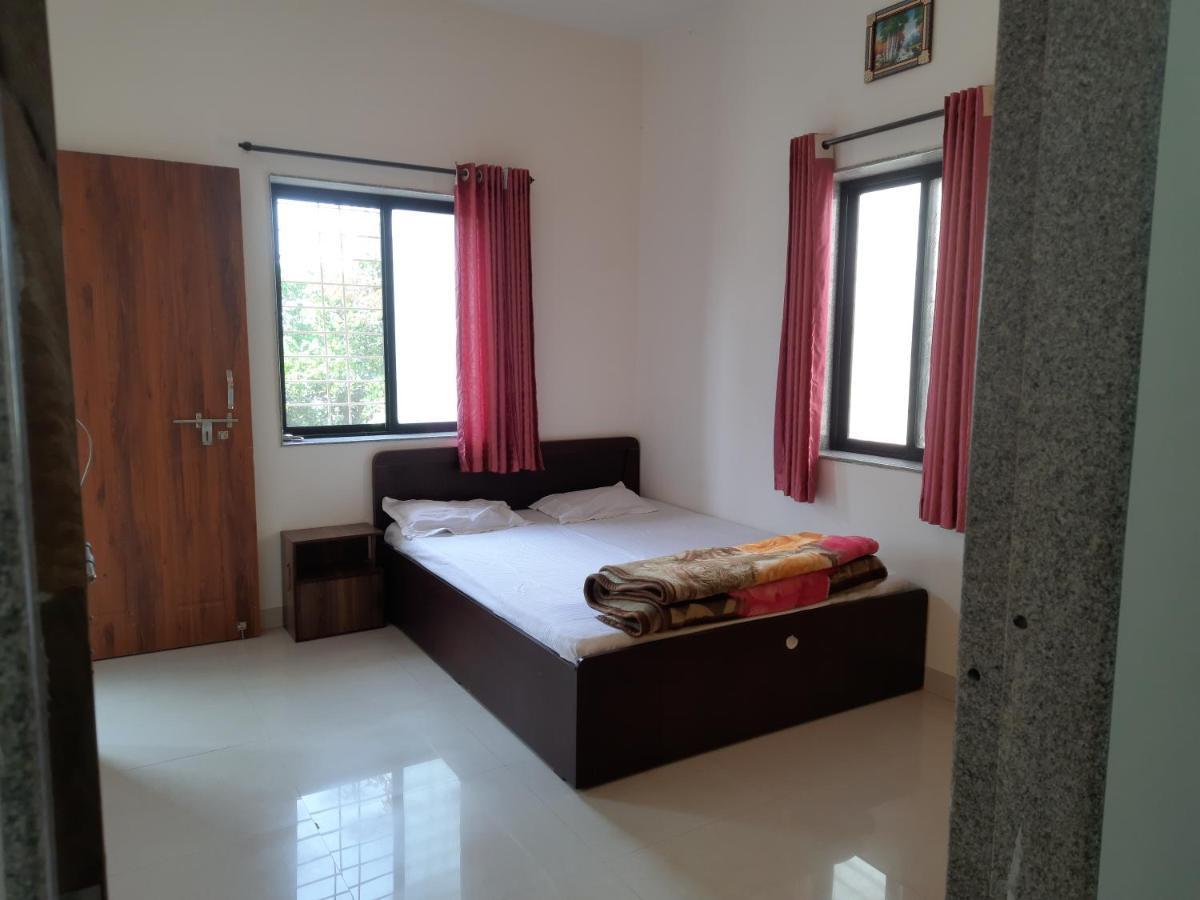 Trimurti Holiday Home Панчгани Экстерьер фото