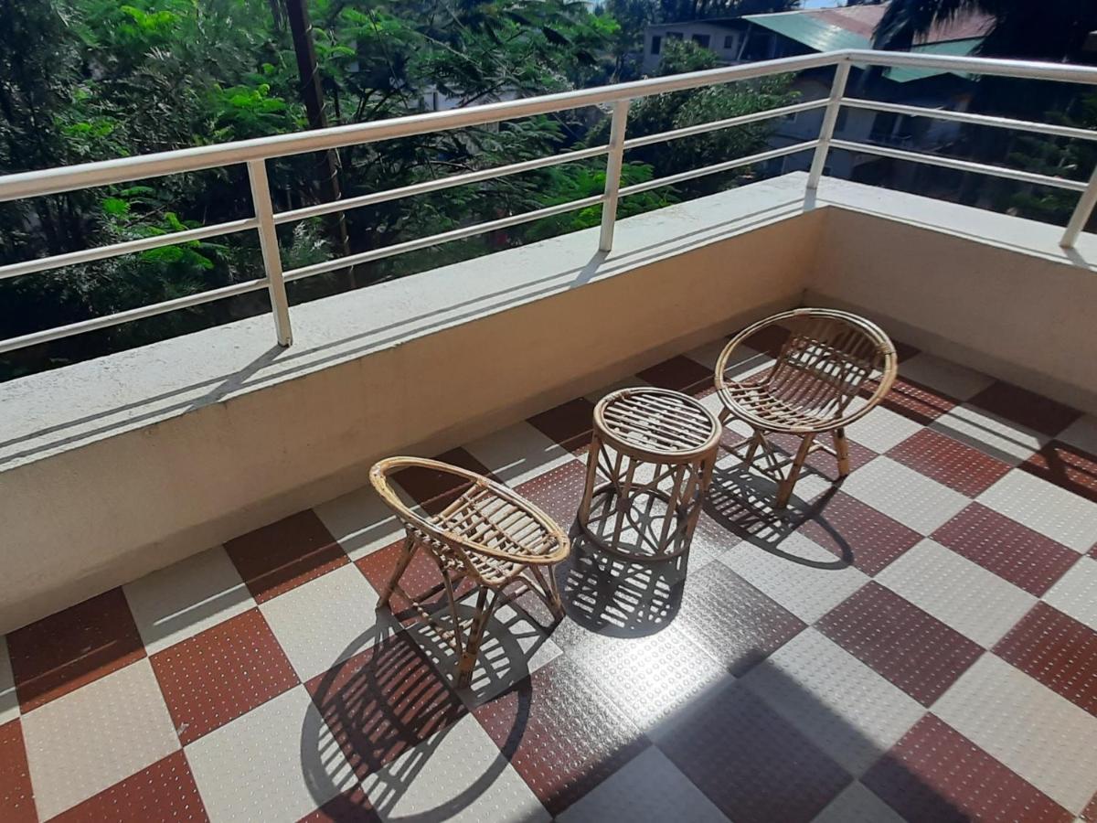 Trimurti Holiday Home Панчгани Экстерьер фото