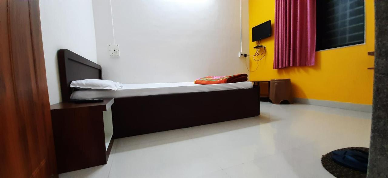Trimurti Holiday Home Панчгани Экстерьер фото
