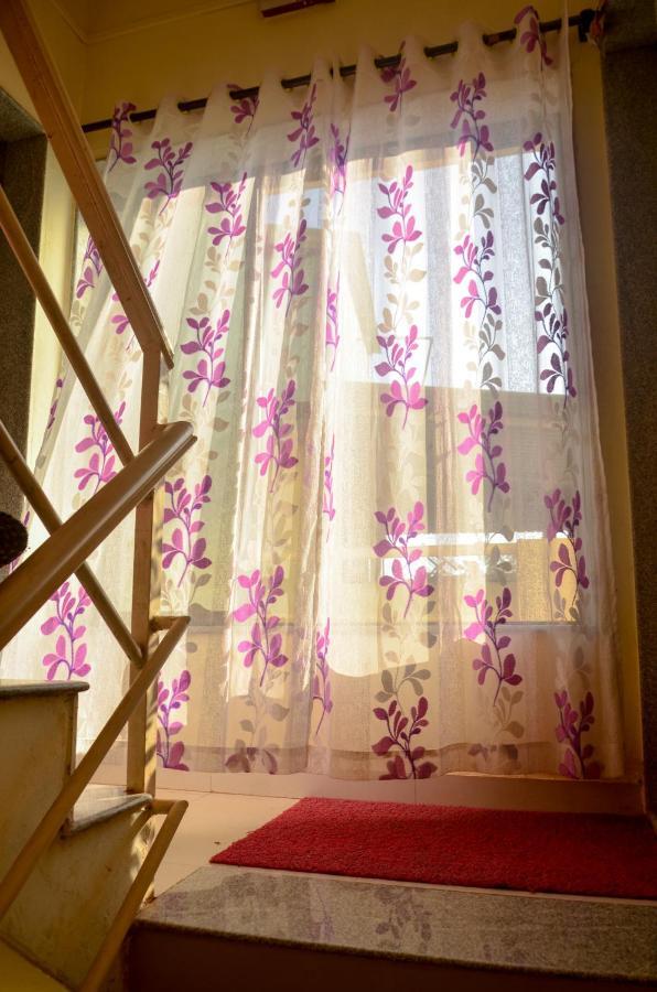 Trimurti Holiday Home Панчгани Экстерьер фото